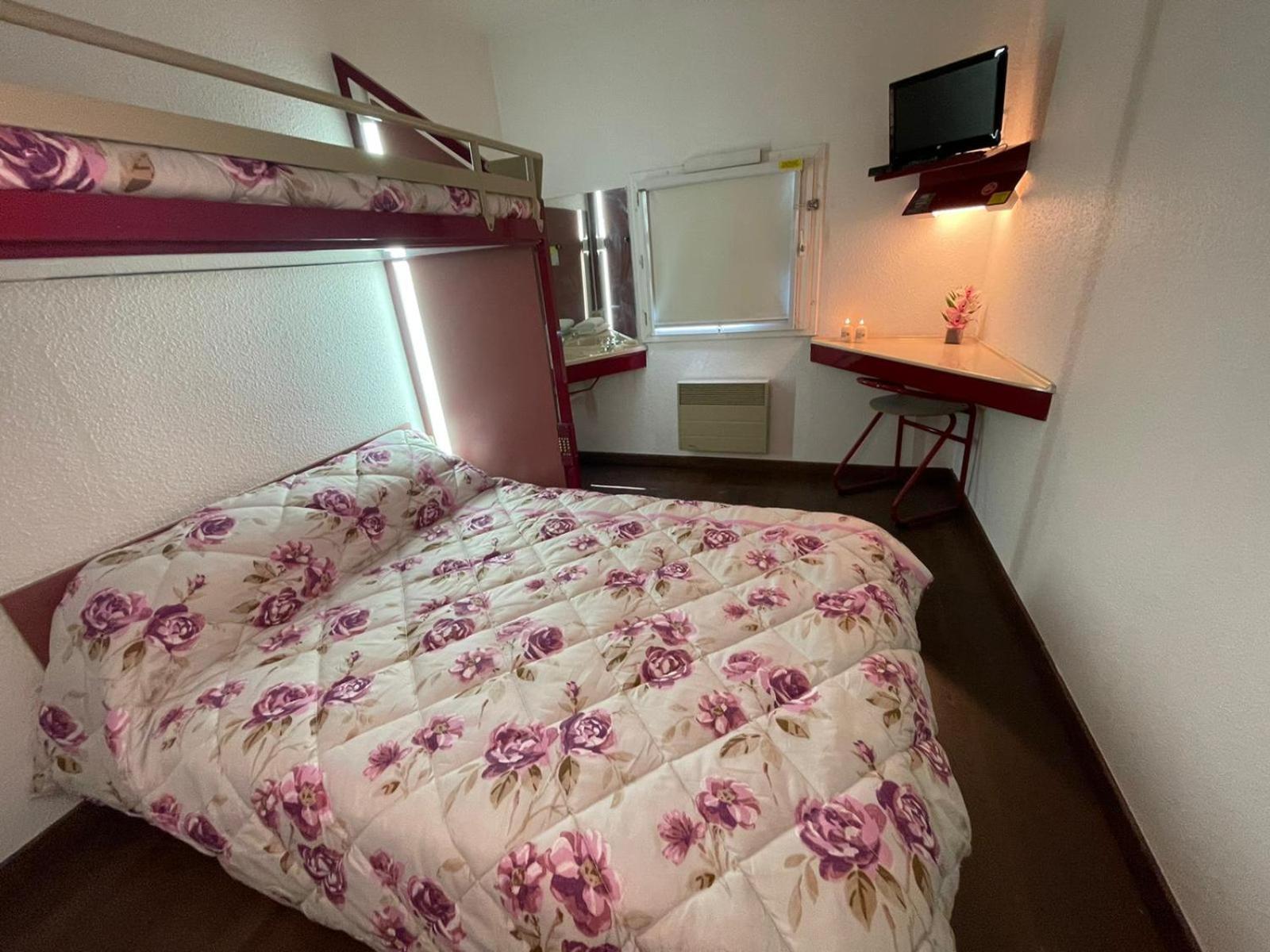 Hotel Paris Valence Bourg-de-Péage Екстериор снимка